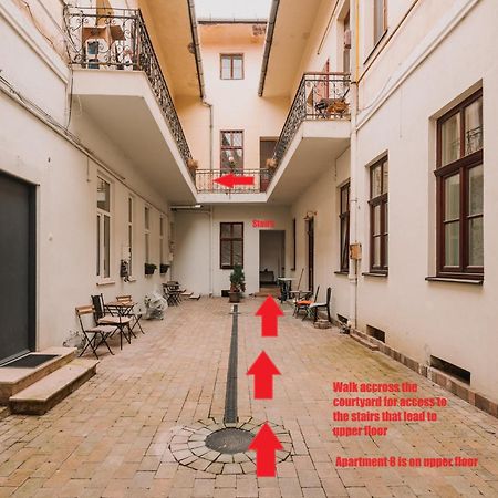 Old Town Central Apartment كلوج-نابوكا المظهر الخارجي الصورة