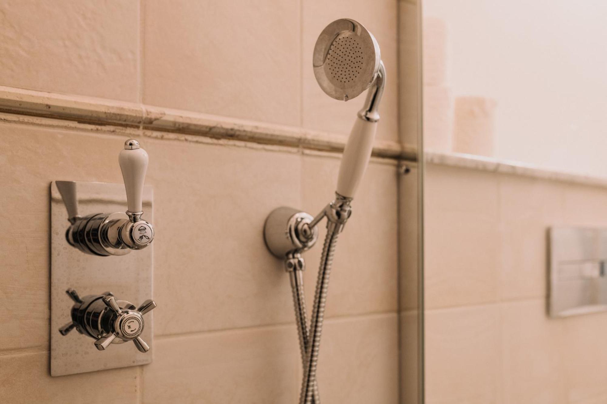 Old Town Central Apartment كلوج-نابوكا المظهر الخارجي الصورة
