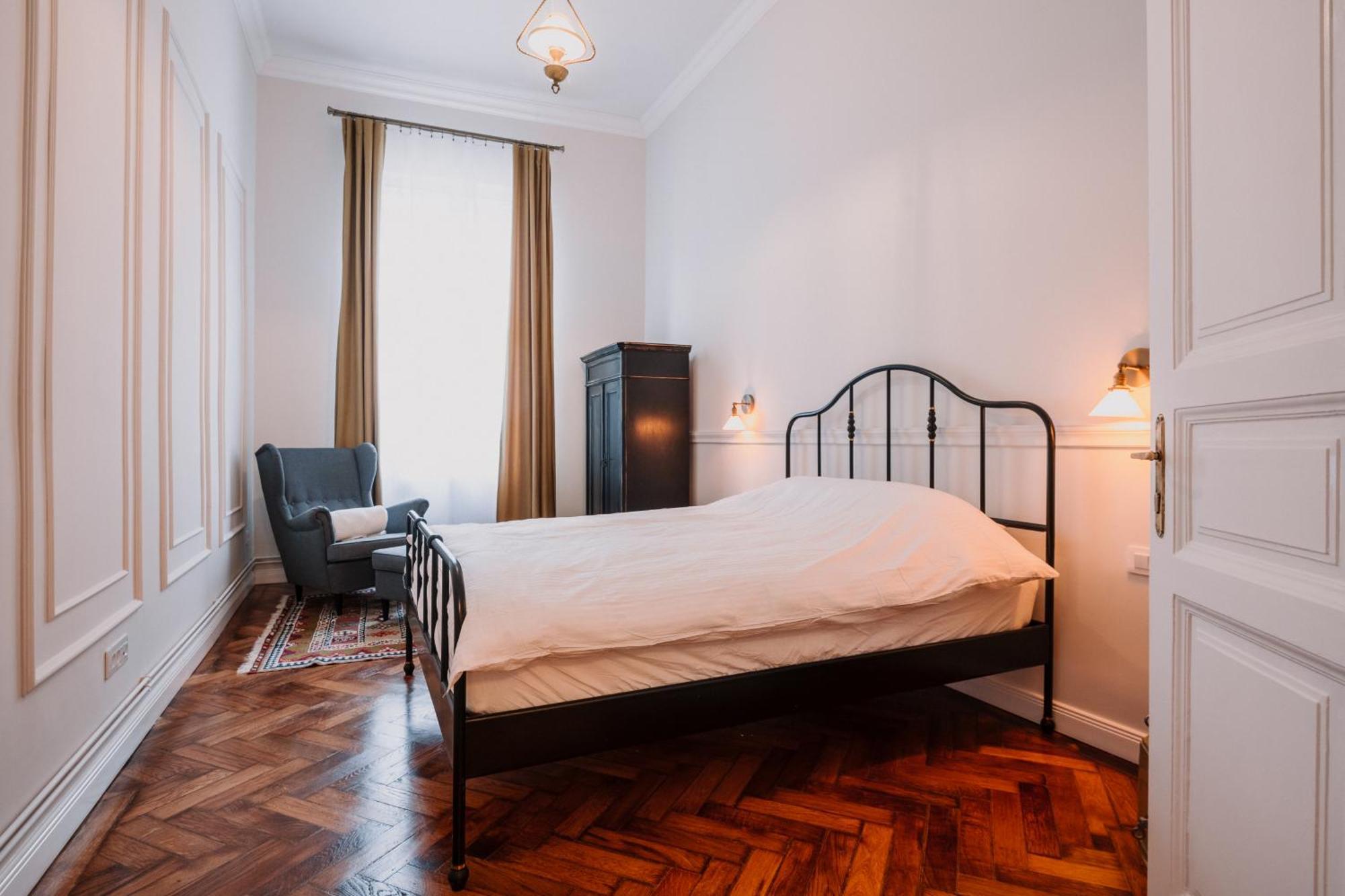 Old Town Central Apartment كلوج-نابوكا المظهر الخارجي الصورة