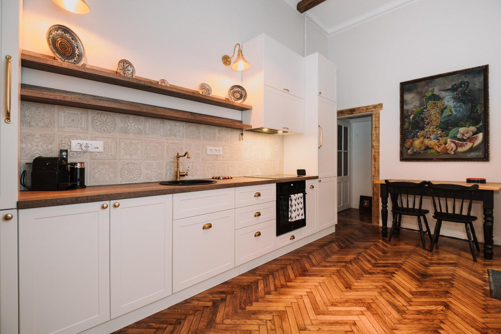 Old Town Central Apartment كلوج-نابوكا المظهر الخارجي الصورة